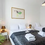 Golden - Stylish & Sunny - Pereca Residence, Center * Varšava