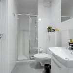 Golden - Stylish & Sunny - Pereca Residence, Center 公寓 *