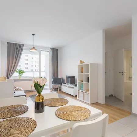 Golden - Stylish & Sunny - Pereca Residence, Center * 华沙