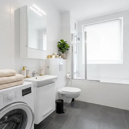 Apartman Golden - Stylish & Sunny - Pereca Residence, Center
