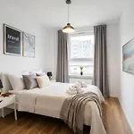 Golden - Stylish & Sunny - Pereca Residence, Center Warszawa