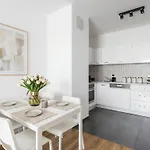 Golden - Stylish & Sunny - Pereca Residence, Center Warszawa