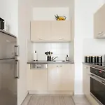 Apartament Golden - Stylish & Sunny - Pereca Residence, Center Warszawa