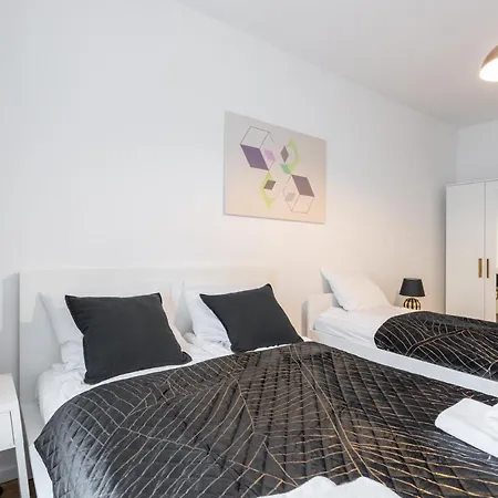 Apartamento Golden - Stylish & Sunny - Pereca Residence, Center Varsóvia