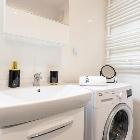 Golden - Stylish & Sunny - Pereca Residence, Center * ורשה