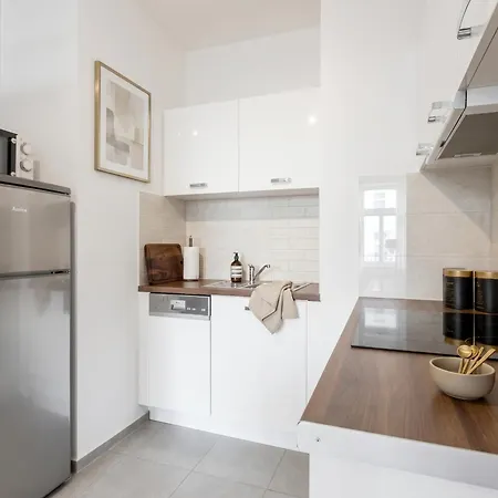 Golden - Stylish & Sunny - Pereca Residence, Center Warschau