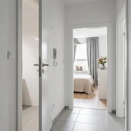 Golden - Stylish & Sunny - Pereca Residence, Center شقة *
