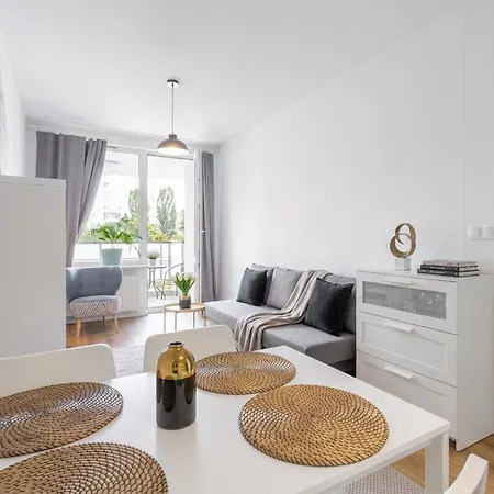 Golden - Stylish & Sunny - Pereca Residence, Center وارسو
