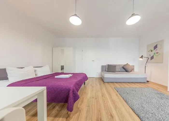 Golden - Stylish & Sunny - Pereca Residence, Center Warsaw