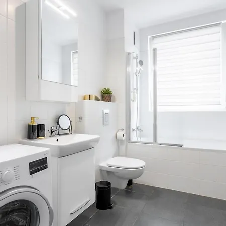Apartment Golden - Big And Bright Stylish - Center - Pereca