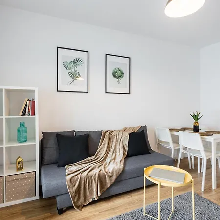 Apartment Golden - Big And Bright Stylish - Center - Pereca
